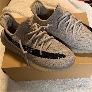 Yeezy Kids Sneakers - Cream and Black